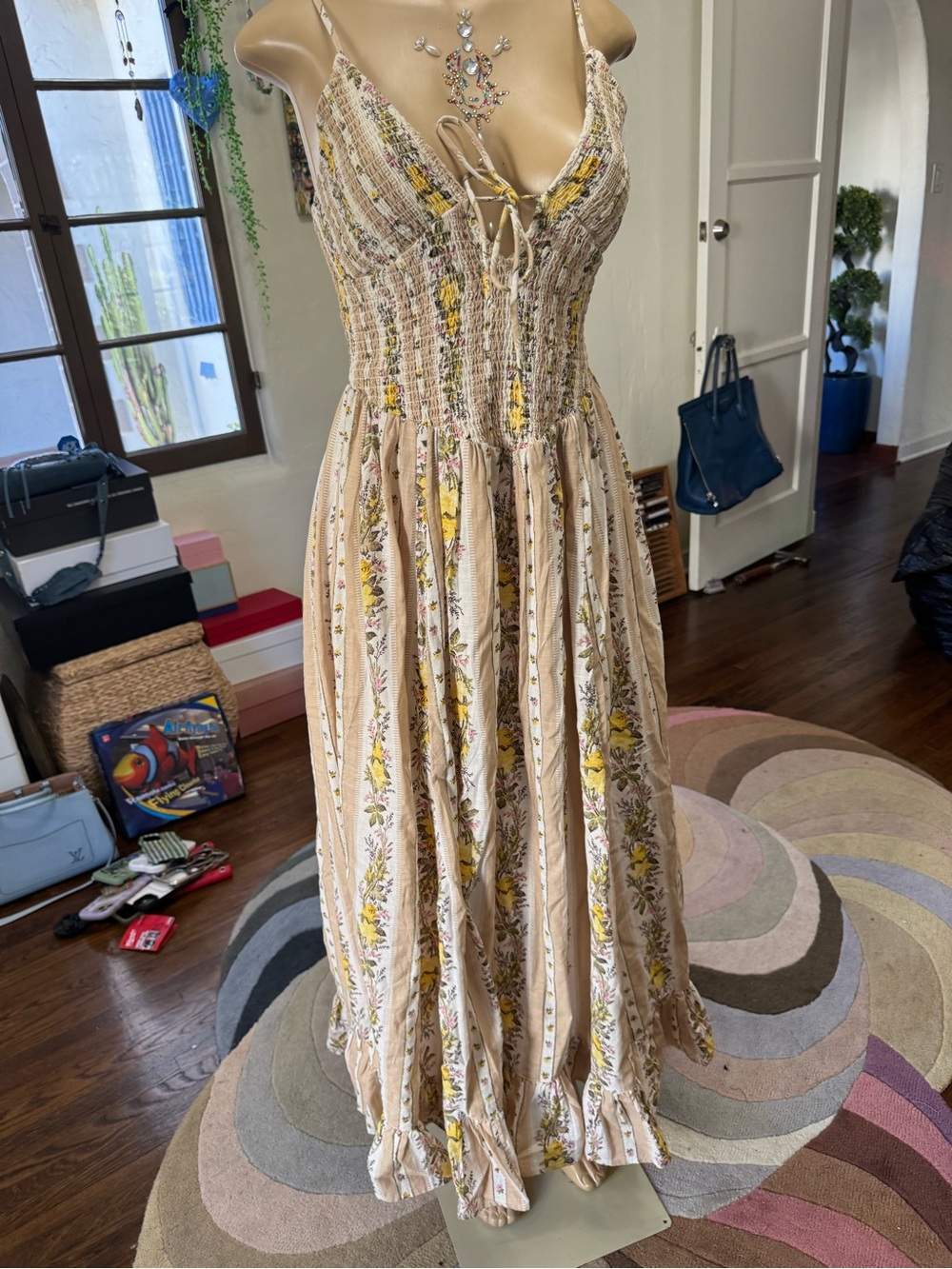 Floral Smocked Bodice Spaghetti-Strap Maxi Dress in Beige and Yellow size M - Picture 4 of 11